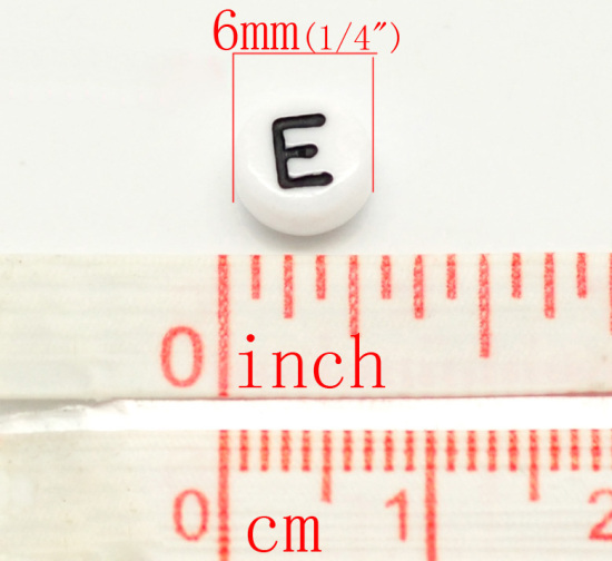 Imagen de Al Azar Cuentas Acrílico de Plano Redondo,Blanco,Letra 7mm Diámetro, Agujero: acerca de 1mm, 1000 Unidades