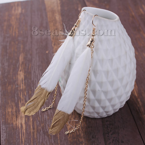 Picture of Natural Feather Earrings Gold Plated White 11.5cm(4 4/8"), Post/ Wire Size: (21 gauge), 1 Pair