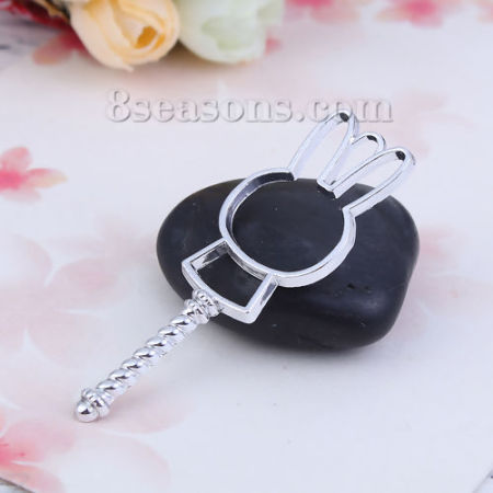 Bild von Zinklegierung Märchen Kollektion Offene Lünette Anhänger für Harz Zepter Versilbert Hase 64mm x 23mm, 5 Stück