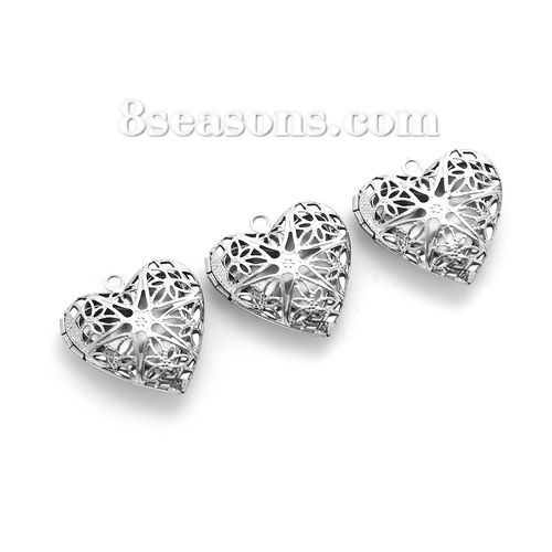 Picture of 304 Stainless Steel Picture Photo Locket Frame Pendants Heart Silver Tone Cabochon Settings (Fits 19mmx14mm) Can Open 26mm(1") x 26mm(1"), 1 Piece