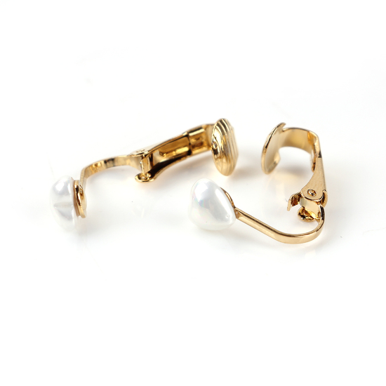 Immagine di 316 Conchiglia Clip Orecchio Oro Placcato Bianco Cuore 16mm x 7mm, 1 Paio”