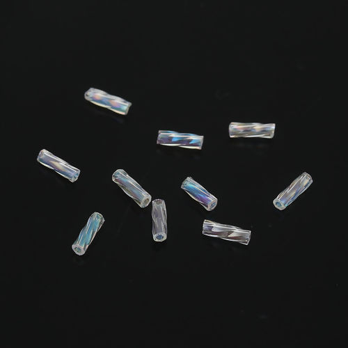 Bild von (Japan Import) Glas Perlen Twisted Bugle Transparent AB Farbe ca. 6mm x 2mm, Loch:ca. 0.8mm, 10 Gramm (ca. 33 Stück/Gramm)