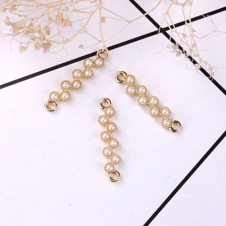 Picture of Zinc Based Alloy Connectors S-shape Gold Plated White Imitation Pearl 24mm x 5mm, 10 PCs