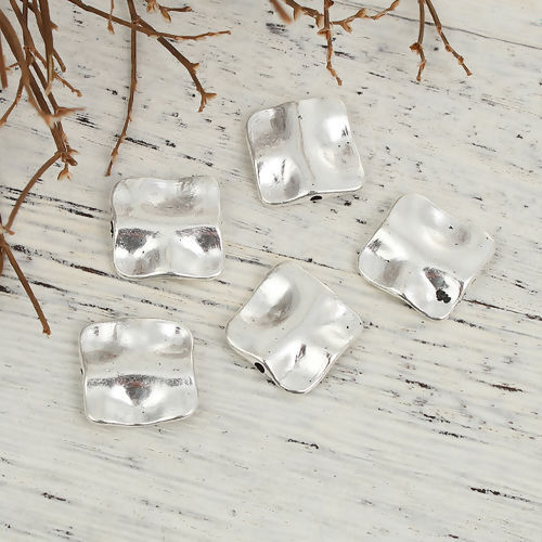Image de Perles en Alliage de Zinc Carré Argent Vieilli 15mm x 15mm, Taille de Trou: 1.2mm, 50 Pcs