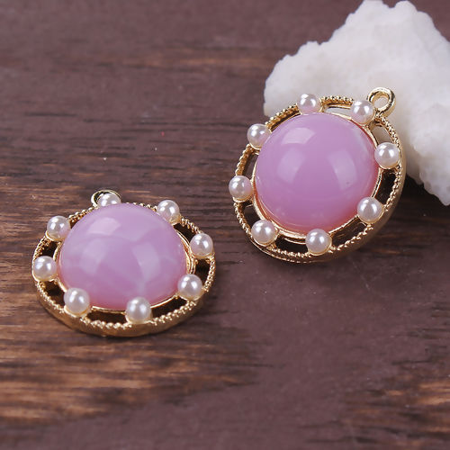 Bild von Zinklegierung & Acryl Königlicher Stil Charms Rund Vergoldet Lila Imitat Perle 23mm x 20mm, 5 Stück