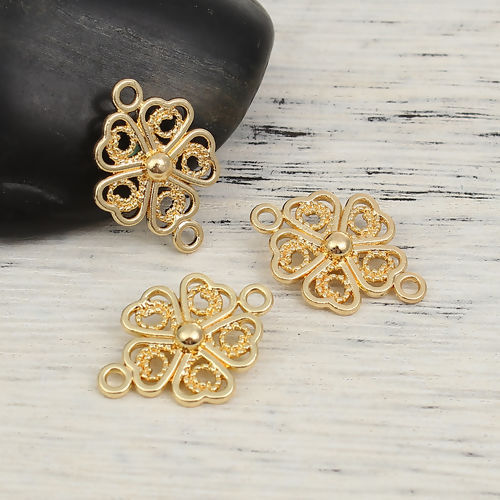 亜鉛合金 コネクターパーツ クローバー 金メッキ 透かし 21mm x 15mm、 20 個 の画像