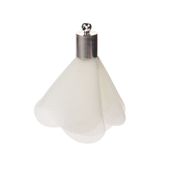 Immagine di Organza Ciondoli Nappine Fiore Tono Argento Bianco Sporco Circa 41mm x 40mm, 10 Pz