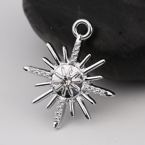 Bild von Zinklegierung Charms Stern Versilbert Transparent Strass 25mm x 21mm, 20 Stück