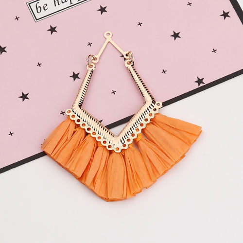 Image de Pendentifs Franges en Alliage de Fer & Raphia Losange Doré Orange Fait Main Env. 7.5cm x 7cm - 7.5cm x 6.5cm, 2 Pcs