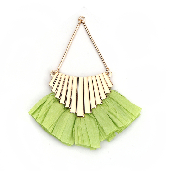 Image de Pendentifs Franges en Alliage de Fer & Raphia Losange Rayées Doré Vert Fait Main Env. 8.5cm x 7cm - 8cm x 7cm, 2 Pcs