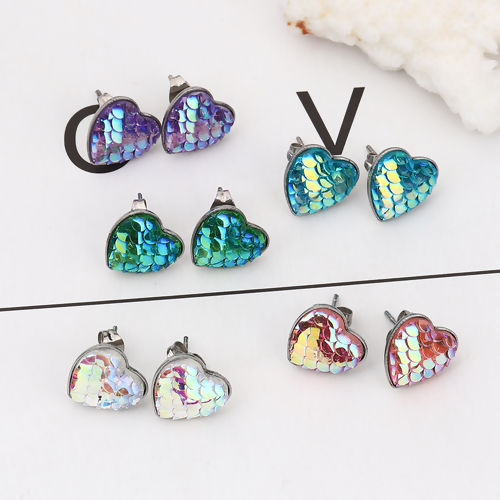 Picture of 304 Stainless Steel & Resin Mermaid Fish/ Dragon Scale Ear Post Stud Earrings Silver Tone Purple Heart AB Color 13mm( 4/8") x 13mm( 4/8"), Post/ Wire Size: (20 gauge), 1 Pair”