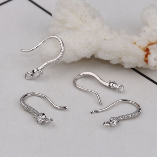 真鍮 ピアスフック リアルプラチナメッキ ループ付き （ 透明ラインストーン 16mm x 3mm、 ワイヤーサイズ: （20号）、 4 個 の画像