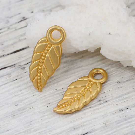 Bild von Zinklegierung Charms Blätter Matt Gold 19mm x 10mm, 10 Stück