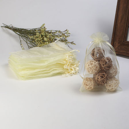 Image de Cadeau de Mariage Sachets en Organza Rectangle Beige (Espace Utilisable: 13x10cm) 15cm x 10cm, 20 Pcs