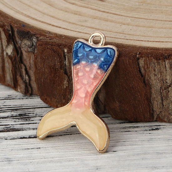 Immagine di Lega di Zinco Mermaid Pesce/Drago Scala Charms Oro Placcato Beige Smalto 27mm x 19mm , 10 Pz