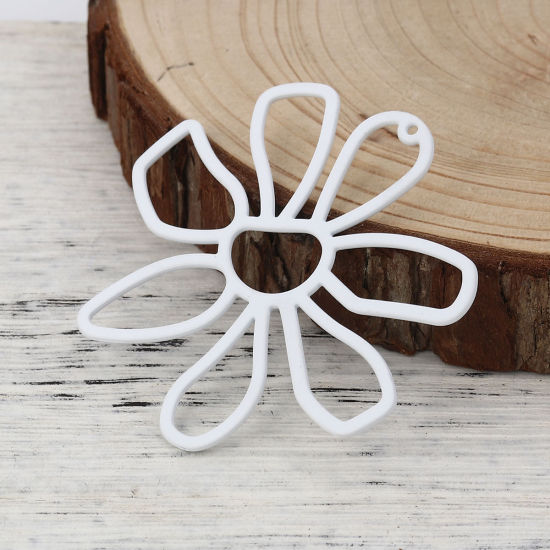 Picture of Zinc Based Alloy Pendants Flower White 56mm(2 2/8") x 52mm(2"), 5 PCs