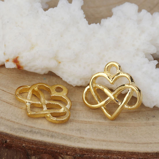 Picture of Zinc Based Alloy Charms Heart Gold Plated Infinity Symbol 15mm( 5/8") x 14mm( 4/8"), 30 PCs