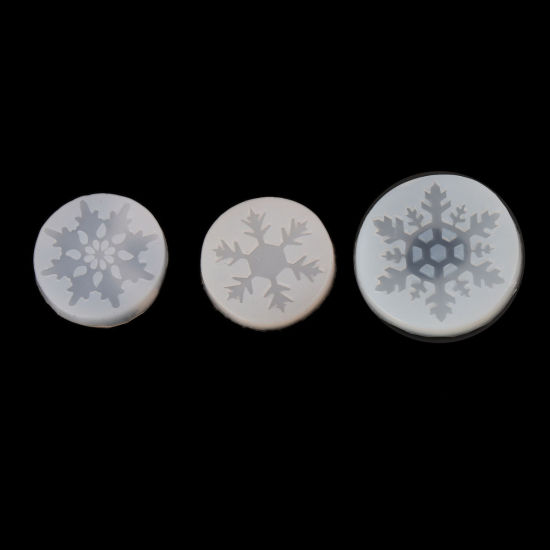 Picture of Silicone Resin Mold For Jewelry Making Round White Christmas Snowflake 5.2cm(2") Dia., 2 PCs