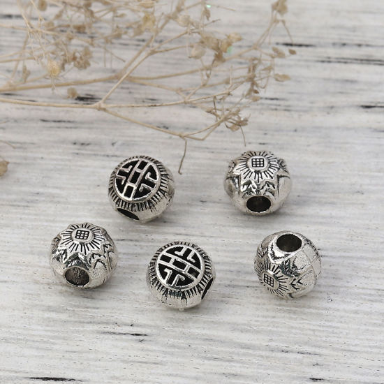 Immagine di Lega di Zinco Separatori Perline Tondo Argento Antico Fiore Scolpisce Circa 8mm x 7mm, Foro:Circa 2.5mm, 50 Pz