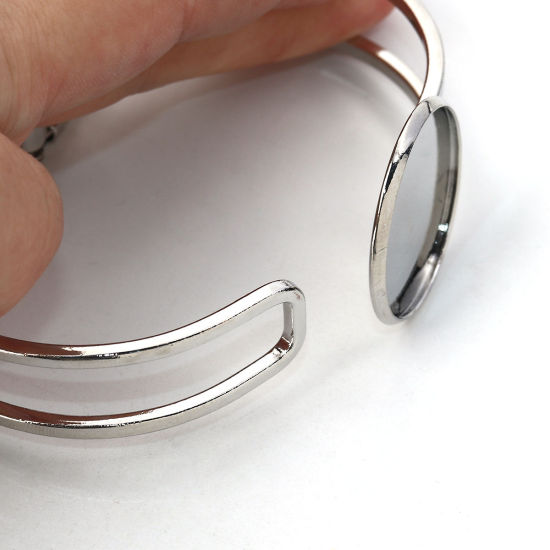 Bild von Messing Armband Rund Silberfarbe Cabochon Fassung (Für 25mm D.) Zum Öffnen 20cm lang, 1 Stück                                                                                                                                                                 
