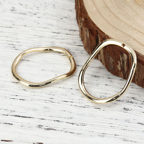 Picture of Zinc Based Alloy Pendants Irregular Gold Plated Circle Ring 30mm(1 1/8") x 25mm(1"), 10 PCs