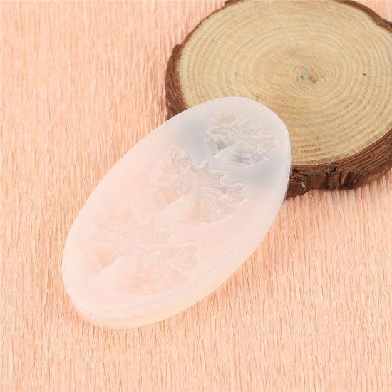 Bild von Silikon Gießform Oval Weiß Weihnachten Jingling Schelle 88mm x 51mm, 1 Stück