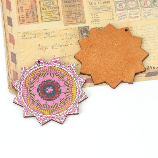 Immagine di Legno Ciondoli Fiore Rosso Prugna 60mm x 60mm, 10 Pz