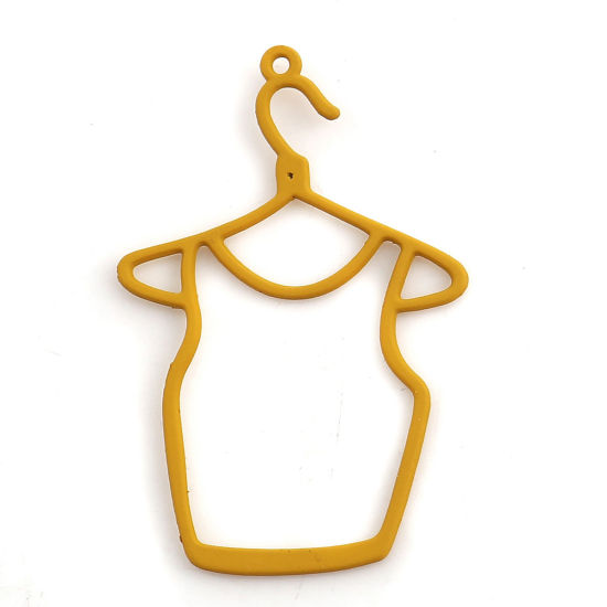 Imagen de Zamak Colgantes Percha color jengibre Ropa 45mm x 29mm, 10 Unidades