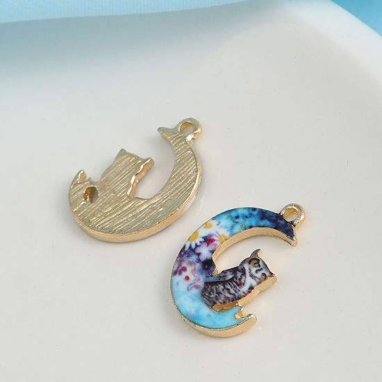 Picture of Zinc Based Alloy Galaxy Charms Half Moon Gold Plated Multicolor Owl Enamel 20mm( 6/8") x 14mm( 4/8"), 10 PCs