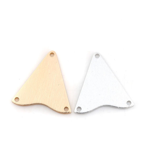 Imagen de Aleación de Aluminio Conectores Triángulo Tono de Plata 28mm x 28mm, 5 Unidades