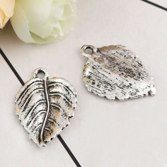 Bild von Zinklegierung Charms Blätter Antiksilber 28mm x 19mm, 10 Stück