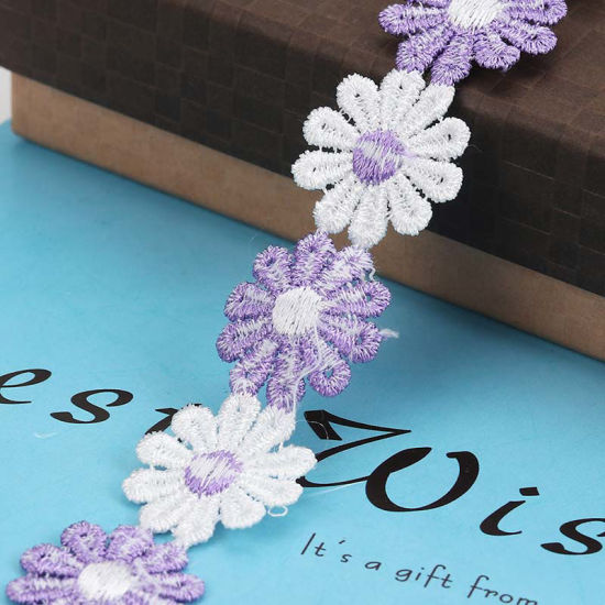 Picture of Polyester Lace Trim Light Blue & White Daisy Flower 25mm(1"), 2 Yards