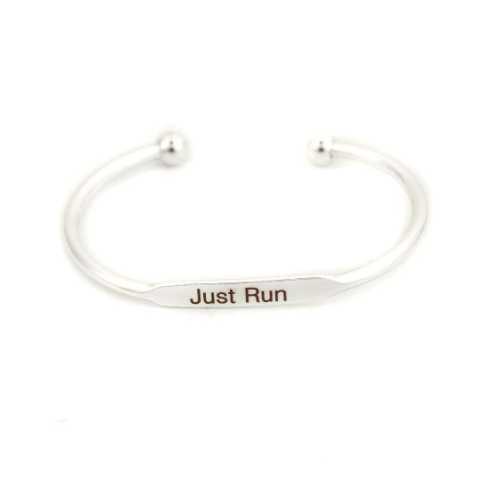 真鍮 カフ バングル ブレスレット 長方形 シルバートーン 文字 " Just Run " 15cm 長さ、 1 個                                                                                                                                                                                                     の画像
