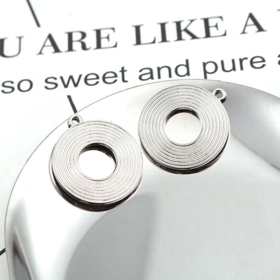 Imagen de Zamak Colgantes Charms Ronda Tono de Plata Círculo 27mm x 24mm, 10 Unidades