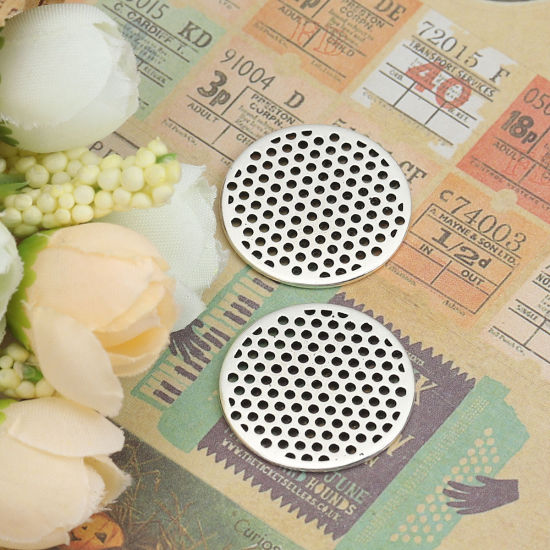 Immagine di Lega di Zinco Connettore Accessori Tondo Argento Antico Polka Dot Disegno Filigrana 25mm Dia, 20 Pz