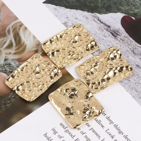 Immagine di Lega di Zinco Charms Rettangolo Oro Placcato Crepa 25mm x 20mm , 10 Pz