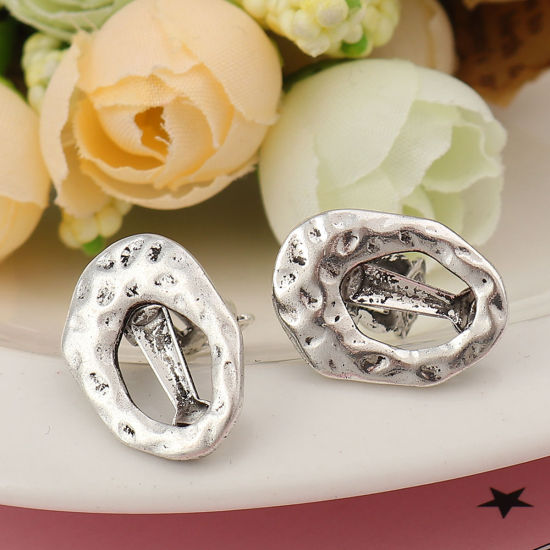 Picture of Zinc Based Alloy Ear Clips Earrings Findings Oval Antique Silver Color 19mm x 14mm, 4 PCs