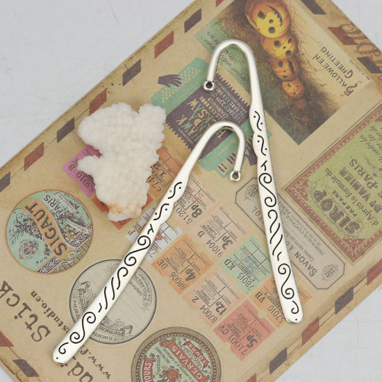 Picture of Zinc Based Alloy Bookmark Antique Silver Color W/ Loop Carved Pattern 11.8cm(4 5/8") x 2.6cm（1"）, 10 PCs