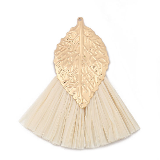 Image de Pendentifs Franges en Raphia Eventail Doré Beige 57mm x 52mm - 56mm x 50mm, 3 Pcs