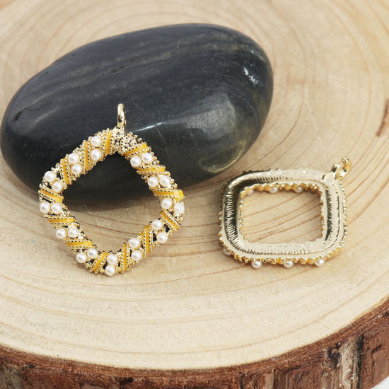 Immagine di Acrilato Charms Rombo Oro Placcato Bianco & Giallo Striscia Imitata Perla 29mm x 25mm , 5 Pz
