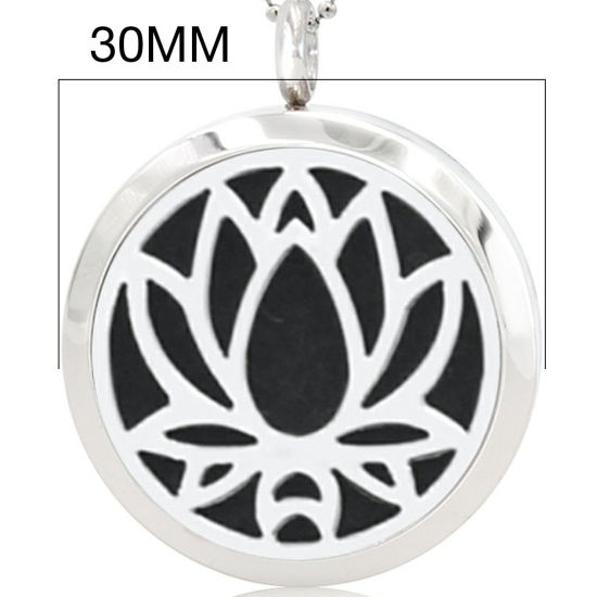 Picture of 316L Stainless Steel Aromatherapy Essential Oil Diffuser Locket Pendants Round Silver Tone Lotus Flower Can Open 30mm Dia., 1 Piece