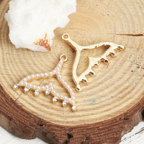 Immagine di Lega di Zinco Charms Fishtail Oro Placcato Bianco Trasparente Strass Perla Imitato Acrilico 26mm x 22mm , 5 Pz