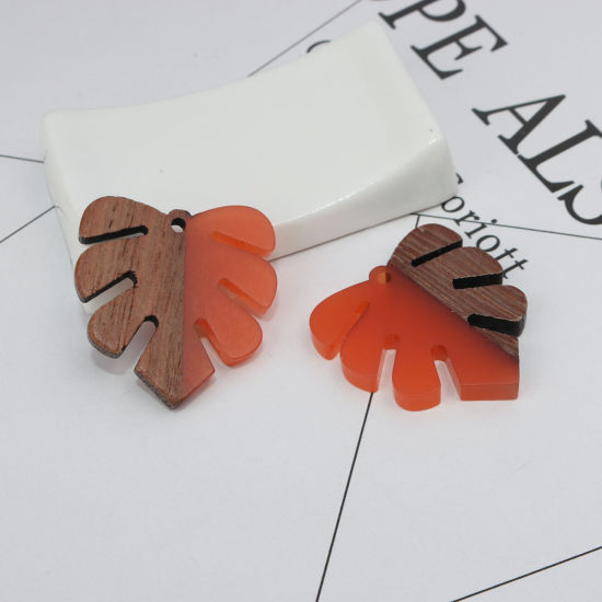 Picture of Resin & Natural Wood Effect Resin Pendants Palm Frond Orange-red 3cm x 2.8cm, 3 PCs