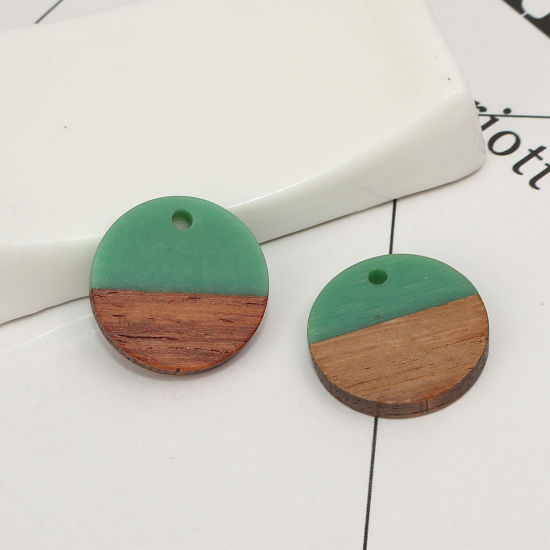 Picture of Resin & Natural Wood Effect Resin Charms Round Disc Green 18mm Dia, 5 PCs