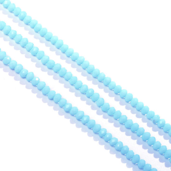 Image de Perles en Cristal ( Synthétique ) Plat-Rond Bleu Ciel A Facettes Env. 4mm Dia., Trou: env. 0.7mm, 34cm - 30cm long, 10 Enfilades (Env. 95 - 100 Pcs/Enfilade)
