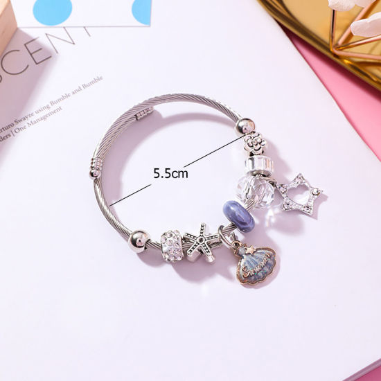 Bild von Zinklegierung & Edelstahl Armband Silberfarbe Hellblau Rund Muschelschale Transparent Strass Verstellbar 5.5cm D., 1 Stück