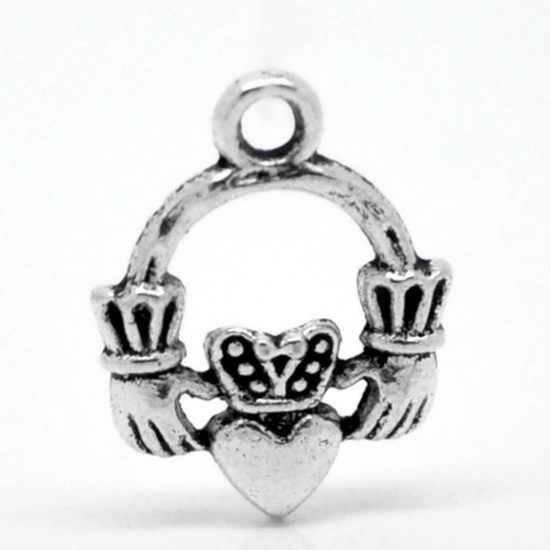 Image de 30 Pendentifs breloque Claddagh coeur dans les mains 18x14mm