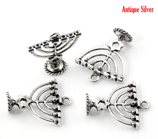 Bild von Zinklegierung 3D Charm Anhänger Antik Silber Kerzenständer 27mmx24mm. Verkauft eine Packung mit 10