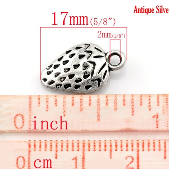 亜鉛合金 チャーム ペンダント 果物 苺 銀古美 17mm x 10mm、 40 PCs の画像