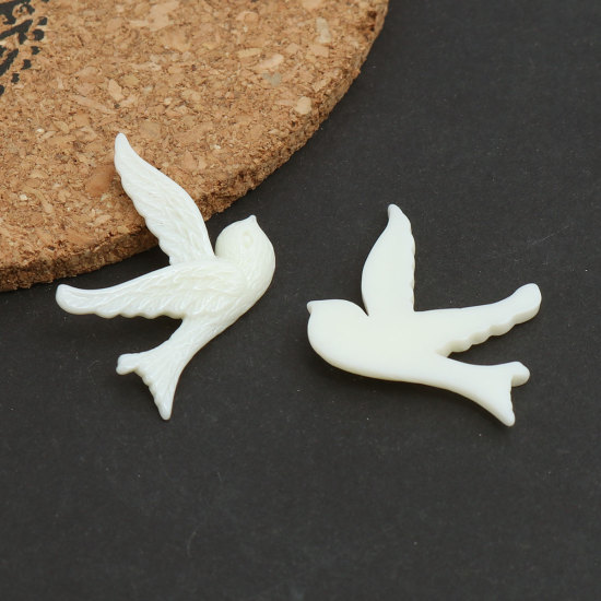 Picture of Resin Embellishments Bird Animal Ivory 26mm(1") x 23mm( 7/8"), 50 PCs